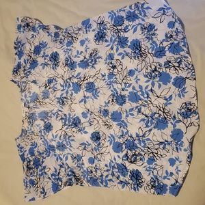 Nine West XL flutter sleeve career top